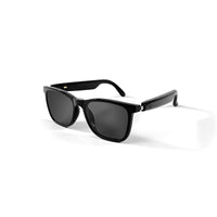 BlazeGlass offers polarized sunglasses and anti-blue light lenses with an innovative magnetic lens attachment system.